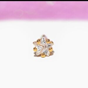 Girls Crew Teeniest & Brightest Star 1 Earring/Nose piercing